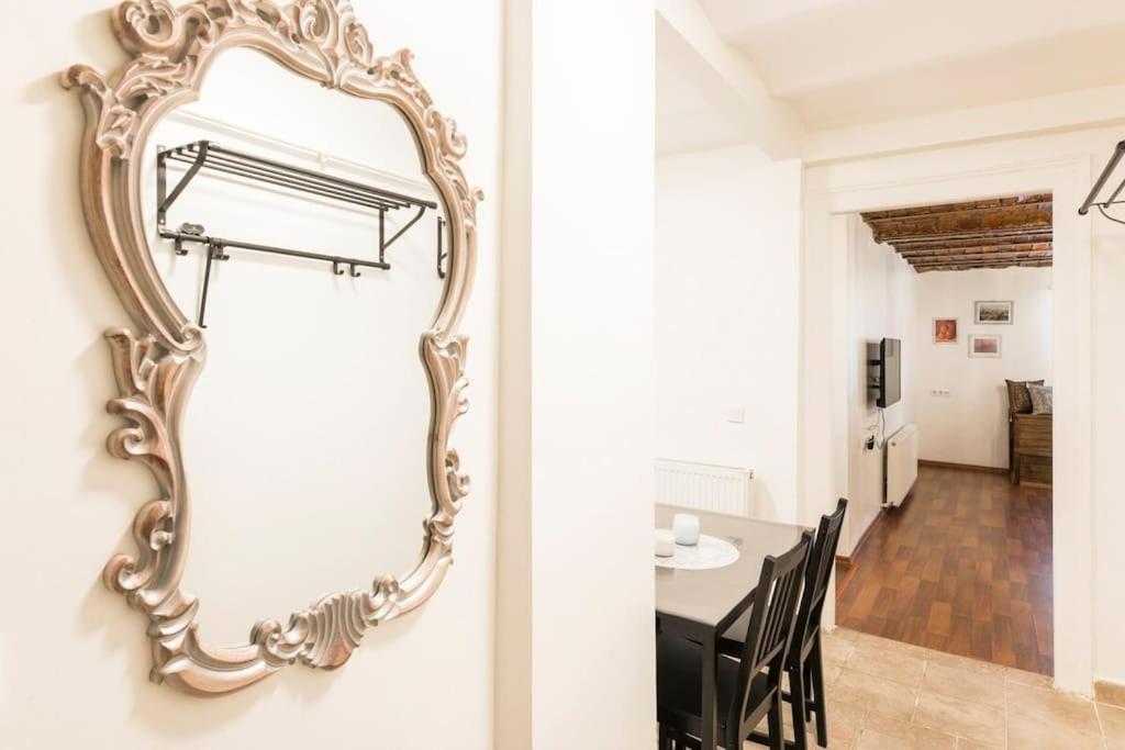 Apartament Beautiful 1 Bedroom Apt. W/ac 400 Meters Taksim Square Istanbul