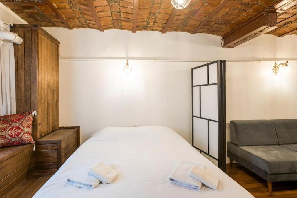 Apartament Beautiful 1 Bedroom Apt. W/ac 400 Meters Taksim Square